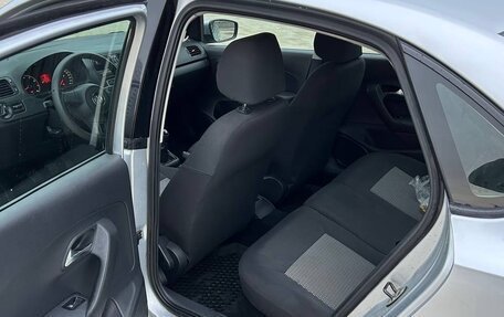 Volkswagen Polo VI (EU Market), 2013 год, 750 000 рублей, 14 фотография