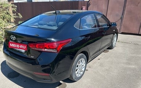 Hyundai Solaris II рестайлинг, 2019 год, 1 500 000 рублей, 2 фотография