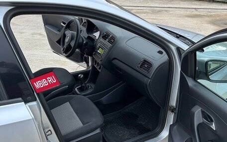 Volkswagen Polo VI (EU Market), 2013 год, 750 000 рублей, 13 фотография