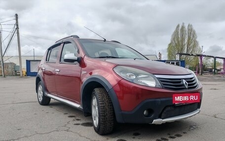 Renault Sandero I, 2012 год, 669 000 рублей, 2 фотография