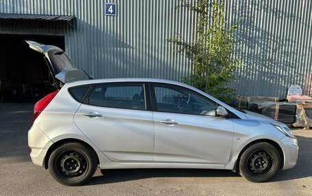 Hyundai Solaris II рестайлинг, 2012 год, 900 000 рублей, 6 фотография