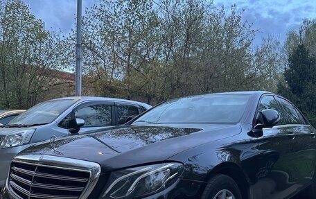 Mercedes-Benz E-Класс, 2017 год, 2 480 000 рублей, 2 фотография
