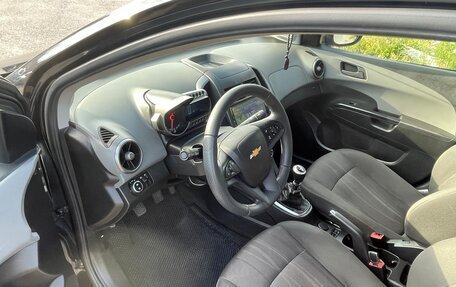 Chevrolet Aveo III, 2015 год, 845 000 рублей, 2 фотография
