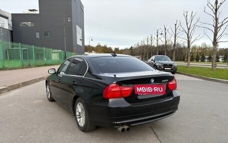 BMW 3 серия, 2011 год, 1 270 000 рублей, 4 фотография