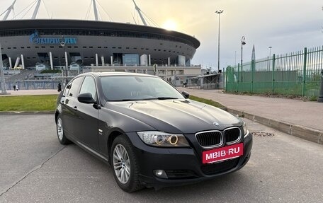 BMW 3 серия, 2011 год, 1 270 000 рублей, 2 фотография