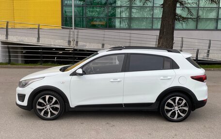 KIA Rio IV, 2018 год, 850 000 рублей, 2 фотография