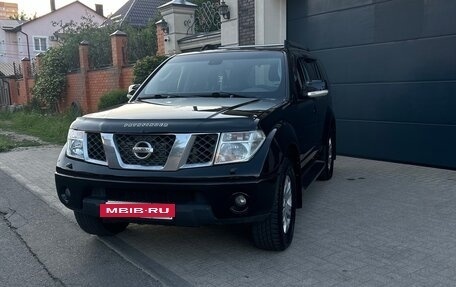 Nissan Pathfinder, 2007 год, 1 420 000 рублей, 6 фотография
