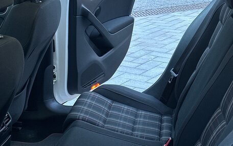 Volkswagen Golf GTI VII, 2012 год, 1 640 000 рублей, 18 фотография
