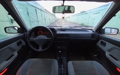 Mazda 323, 1990 год, 110 000 рублей, 11 фотография