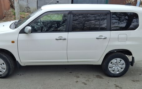 Toyota Probox I, 2007 год, 580 000 рублей, 3 фотография