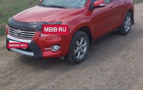 Toyota RAV4, 2011 год, 1 600 000 рублей, 2 фотография