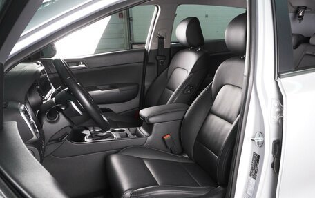 KIA Sportage IV рестайлинг, 2019 год, 2 649 000 рублей, 10 фотография