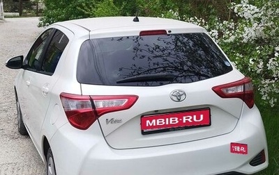 Toyota Vitz, 2018 год, 1 020 000 рублей, 1 фотография