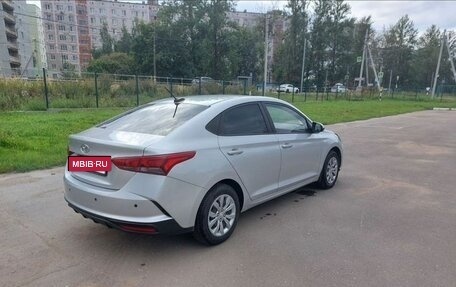 Hyundai Solaris II рестайлинг, 2021 год, 1 550 000 рублей, 5 фотография