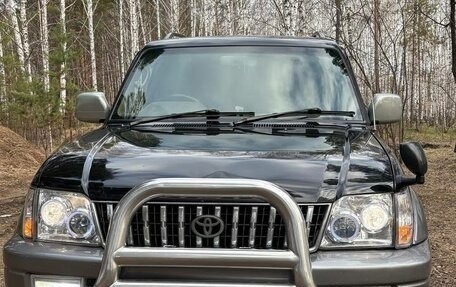Toyota Land Cruiser Prado 90 рестайлинг, 2001 год, 1 450 000 рублей, 2 фотография