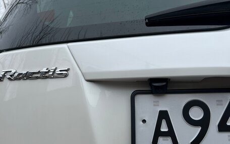 Toyota Ractis II, 2011 год, 1 197 000 рублей, 18 фотография