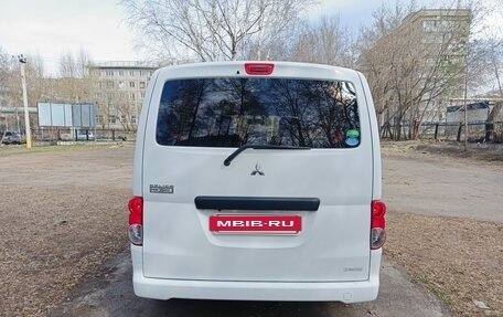 Mitsubishi Delica D:3, 2012 год, 990 000 рублей, 3 фотография