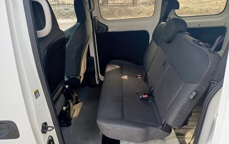 Mitsubishi Delica D:3, 2012 год, 990 000 рублей, 16 фотография