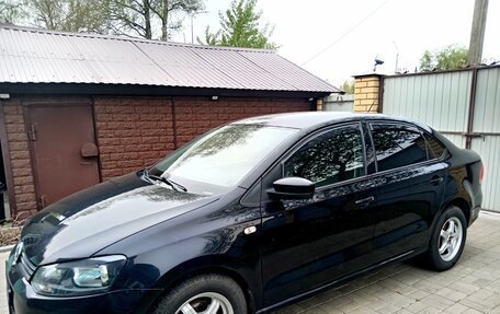 Volkswagen Polo VI (EU Market), 2012 год, 599 000 рублей, 2 фотография