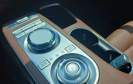 Genesis GV70, 2021 год, 2 940 000 рублей, 10 фотография