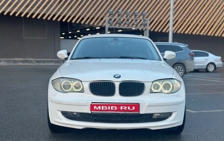 BMW 1 серия, 2011 год, 860 000 рублей, 1 фотография