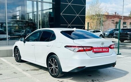 Toyota Camry, 2019 год, 2 860 000 рублей, 7 фотография