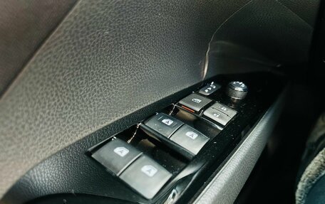 Toyota Camry, 2019 год, 2 860 000 рублей, 15 фотография