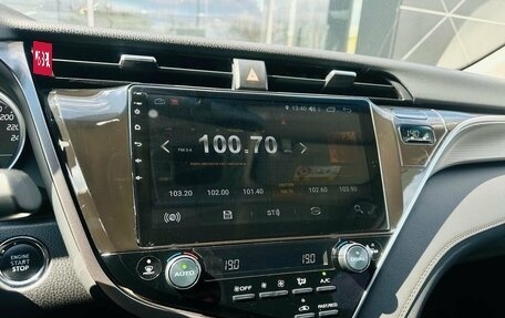 Toyota Camry, 2019 год, 2 860 000 рублей, 18 фотография