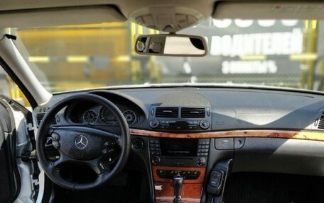 Mercedes-Benz E-Класс, 2007 год, 1 100 000 рублей, 3 фотография