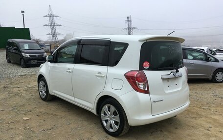 Toyota Ractis I, 2010 год, 1 000 000 рублей, 2 фотография
