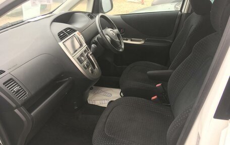 Toyota Ractis I, 2010 год, 1 000 000 рублей, 3 фотография