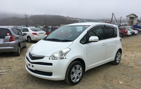 Toyota Ractis I, 2010 год, 1 000 000 рублей, 5 фотография