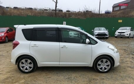 Toyota Ractis I, 2010 год, 1 000 000 рублей, 11 фотография