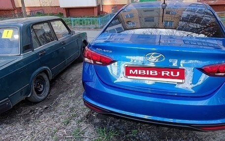 Hyundai Solaris II рестайлинг, 2020 год, 1 800 000 рублей, 4 фотография