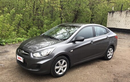 Hyundai Solaris II рестайлинг, 2014 год, 1 060 000 рублей, 7 фотография
