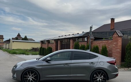 Hyundai Elantra VI рестайлинг, 2019 год, 1 820 000 рублей, 14 фотография