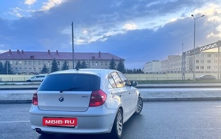BMW 1 серия, 2011 год, 860 000 рублей, 3 фотография