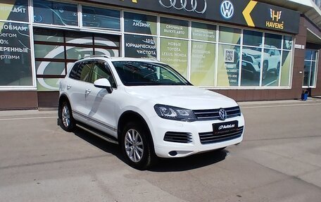 Volkswagen Touareg III, 2013 год, 2 290 000 рублей, 2 фотография