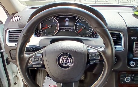 Volkswagen Touareg III, 2013 год, 2 290 000 рублей, 14 фотография