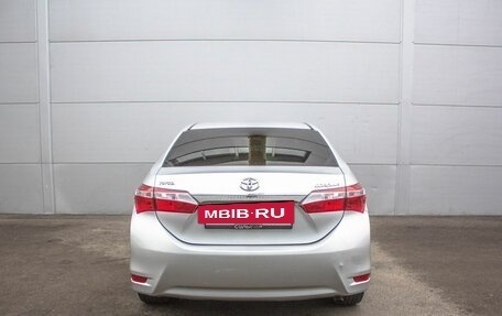 Toyota Corolla, 2013 год, 1 300 000 рублей, 4 фотография