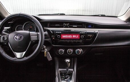 Toyota Corolla, 2013 год, 1 300 000 рублей, 13 фотография