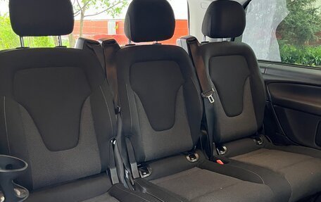 Mercedes-Benz V-Класс, 2019 год, 5 200 000 рублей, 3 фотография