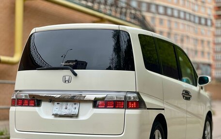 Honda Stepwgn III, 2007 год, 480 000 рублей, 2 фотография