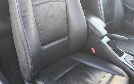 BMW 3 серия, 2011 год, 1 290 000 рублей, 19 фотография