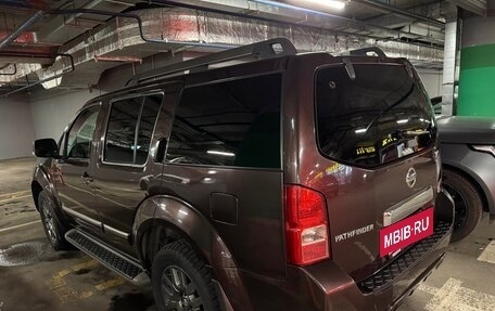 Nissan Pathfinder, 2012 год, 2 100 000 рублей, 14 фотография