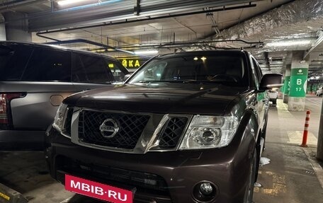 Nissan Pathfinder, 2012 год, 2 100 000 рублей, 17 фотография
