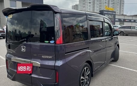 Honda Stepwgn IV, 2016 год, 2 040 000 рублей, 4 фотография