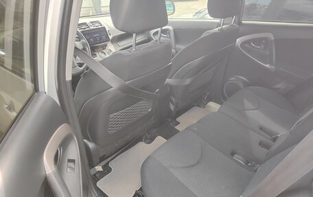 Toyota RAV4, 2006 год, 1 150 000 рублей, 14 фотография