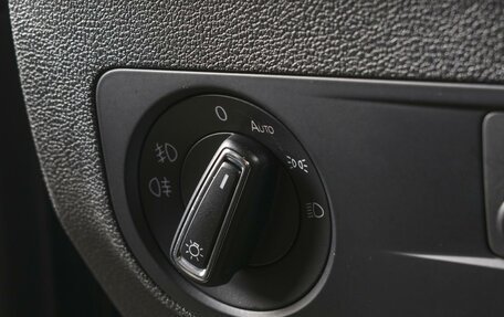 Volkswagen Tiguan II, 2019 год, 3 330 000 рублей, 19 фотография