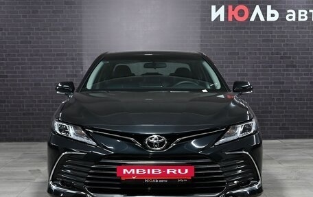 Toyota Camry, 2023 год, 3 646 000 рублей, 2 фотография
